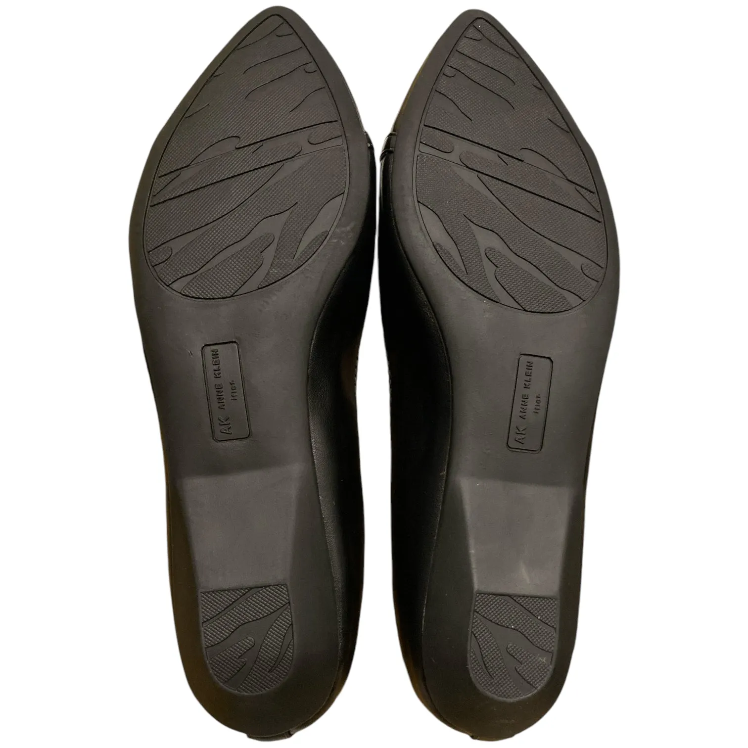 Anne Klein Women's Oddena Lightweight Memory Foam Comfort Flat