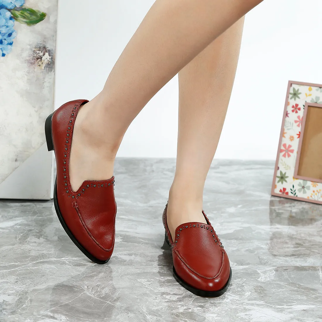Delicate Stud Detail Leather Loafers