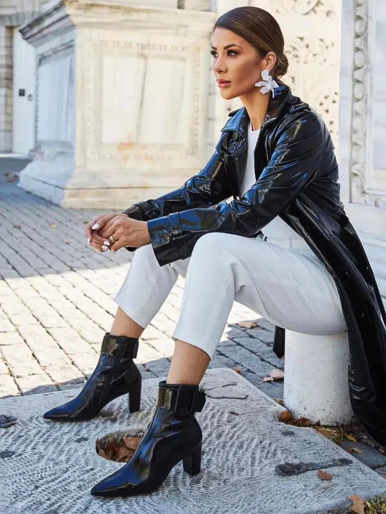 LUXE SEVEN DESIGN BUCKLE HEELED ANKLE BOOTS