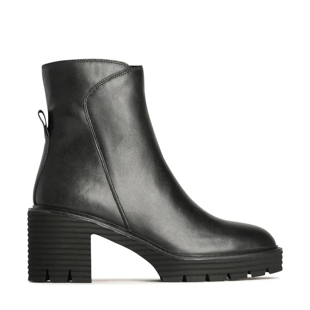 Malini Boot (Black)