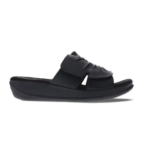 SCHOLL CORA