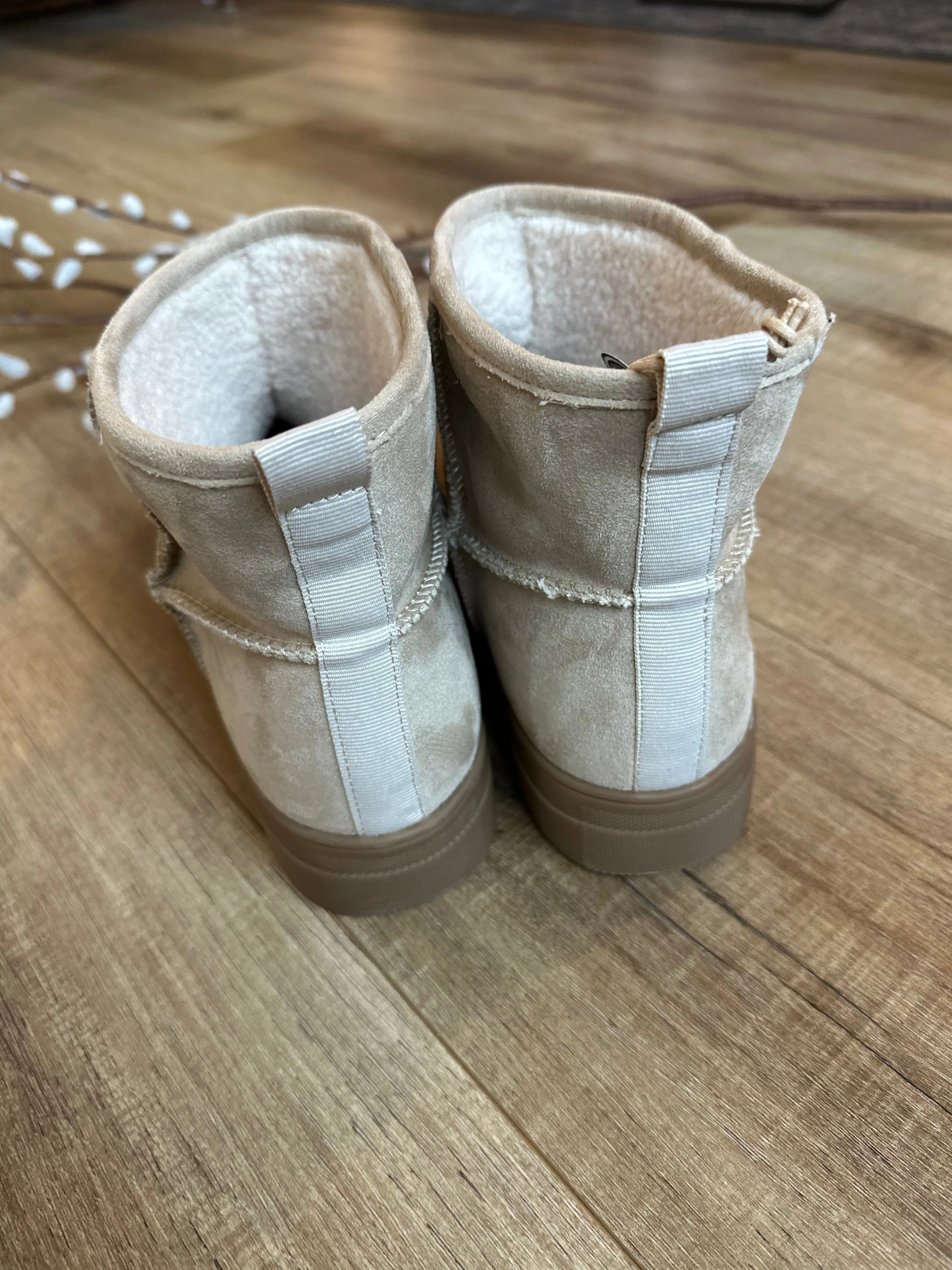 Xennia Ankle Platform Boot (MIA)